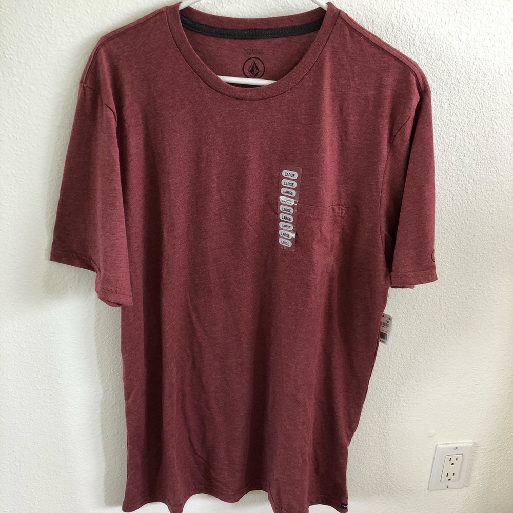 NWT Large Men's Volcom Shirt